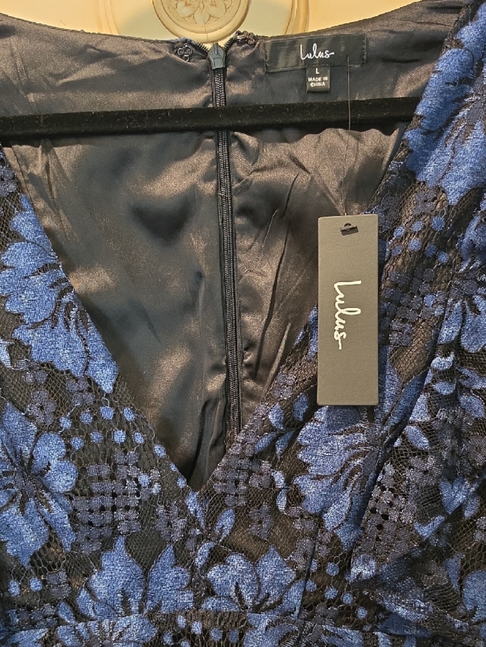 Lulu's Navy and Black Floral Lace Tiered V‑Neck Midi Dress - Picture 2 of 4